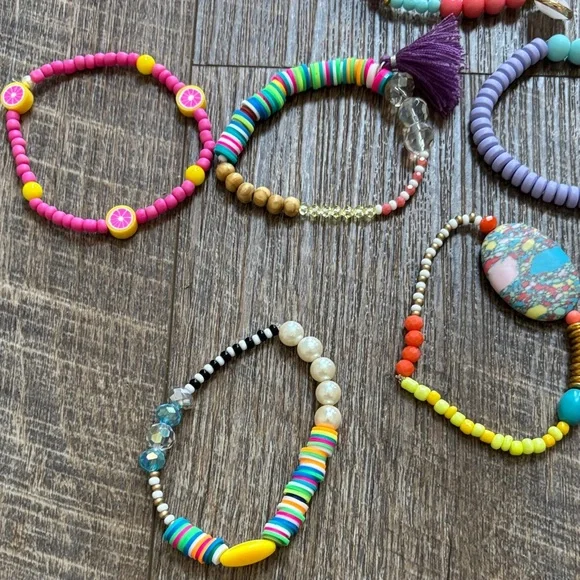 Set of 10 Flirty and Fun Colorful Beaded Bracelets!! These are so fun!! - Picture 3 of 6